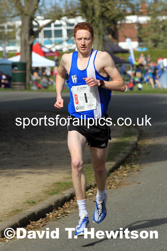 Senior Mens Northern 12 Stage Road Relay, 2022 Northern 12 and 6 Stage Road Relays,  Birkenhead Park, Birkenhead, Wirral.  Photo: David T. Hewitson/Sports for All Pics